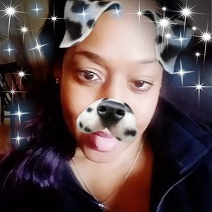 Meet your Posher, Tujauna